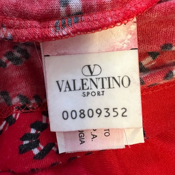 Valentino Jeans/Sport red cropped, cap sleeve T - Picture 9 of 10
